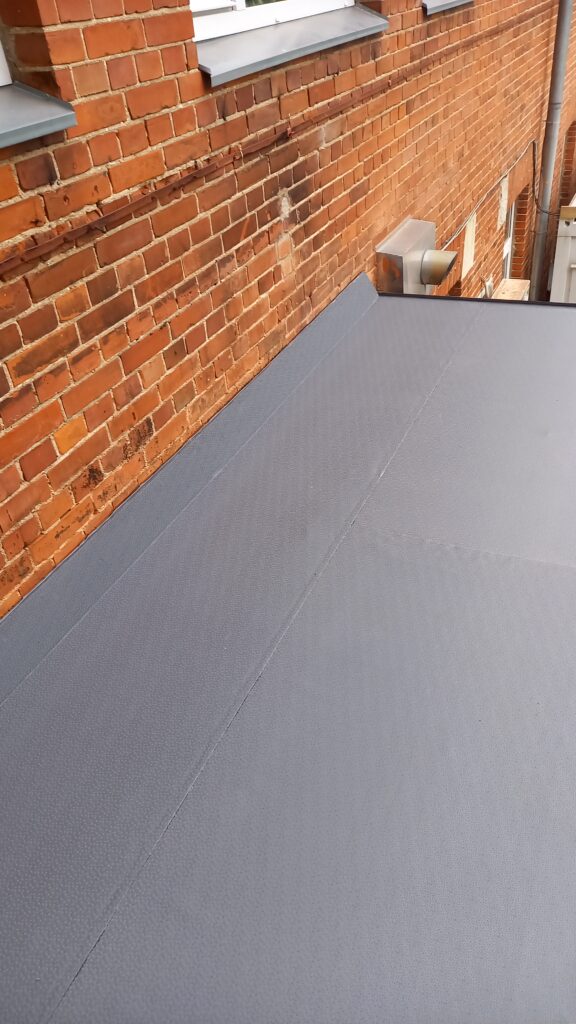 Paide EMO varikatus (PVC)